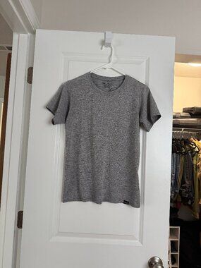 Patagonia W Capilene Cool Daily Shirt Small